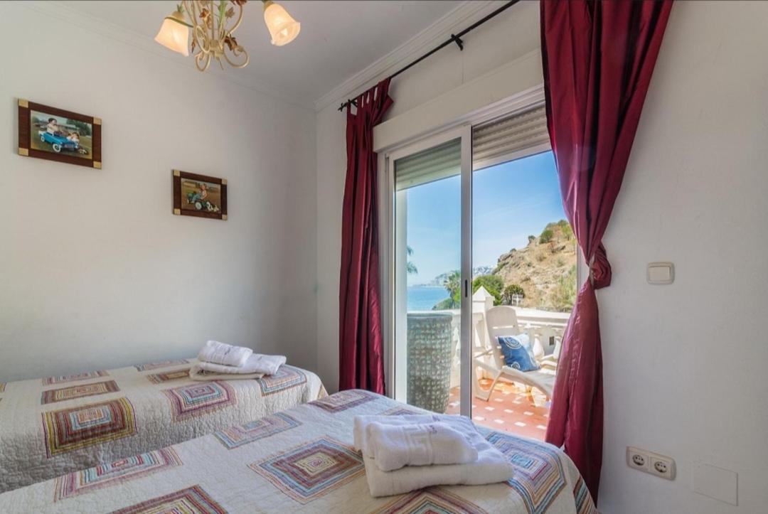 Casa En La Playa De Cabria Apartment Almuñécar Екстериор снимка